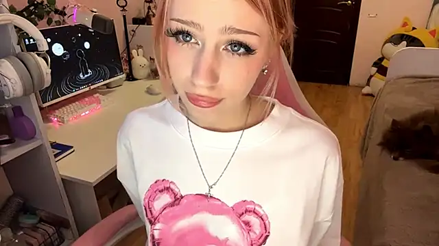 milimoon online show from 04-28-26, 01:04