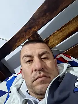 monitolechero online show from 04-25-26, 01:08