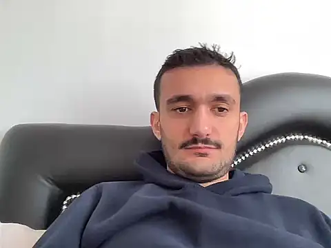 AslanGenc 34 online show from 04-25-26, 01:03