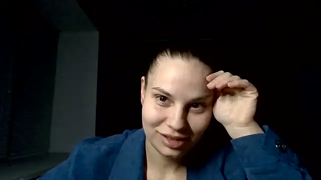 Snapshot of _Linsyy_ee_ chatting on 04-27-26, 06:28 Linsyy ee online show from 04-27-26, 06:28