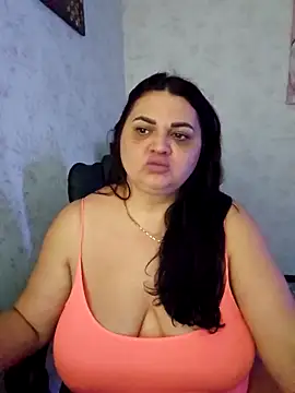 Snapshot of -CUTE-EVVIL- chatting on 05-19-26, 06:03 -CUTE-EVVIL- online show from 05-19-26, 06:03