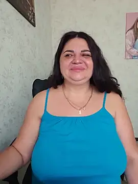 Snapshot of -CUTE-EVVIL- chatting on 05-29-26, 07:28 -CUTE-EVVIL- online show from 05-29-26, 07:28