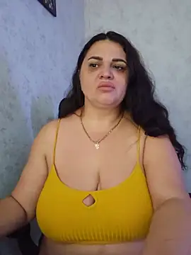 Snapshot of -CUTE-EVVIL- chatting on 07-06-26, 06:21 -CUTE-EVVIL- online show from 07-06-26, 06:21