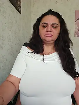 Snapshot of -CUTE-EVVIL- chatting on 07-24-26, 06:33 -CUTE-EVVIL- online show from 07-24-26, 06:33