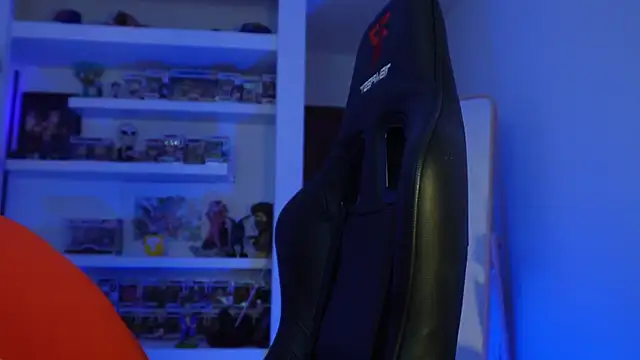 iamjackc  online show from 05-18-26, 07:58