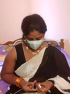 Snapshot of telugu_Geetha40 chatting on 05-04-26, 08:43 telugu Geetha40 online show from 05-04-26, 08:43