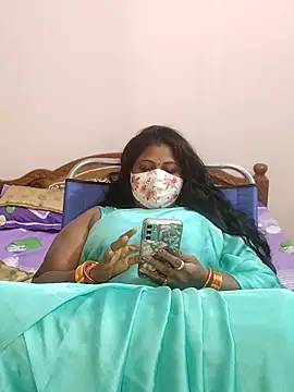 Snapshot of telugu_Geetha40 chatting on 05-08-26, 09:47 telugu Geetha40 online show from 05-08-26, 09:47