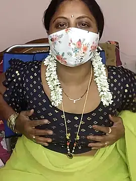 Snapshot of telugu_Geetha40 chatting on 05-12-26, 03:20 telugu Geetha40 online show from 05-12-26, 03:20