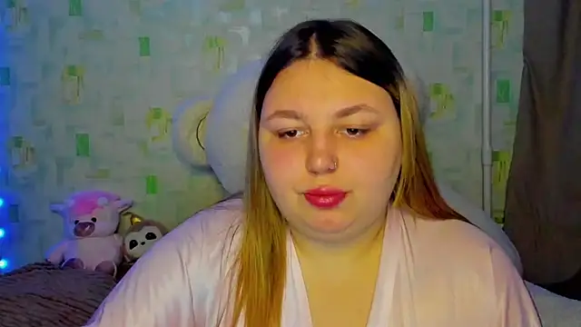 Snapshot of LillyHaigh chatting on 06-01-26, 08:21 LillyHaigh online show from 06-01-26, 08:21