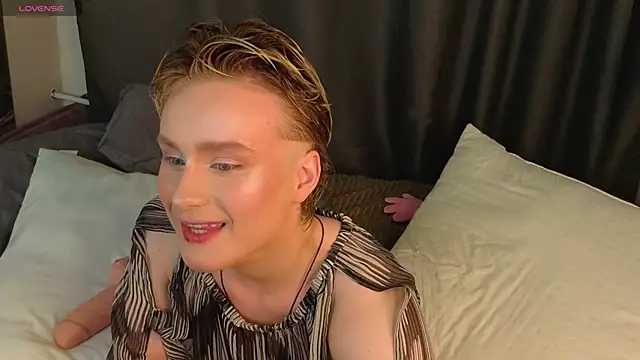 cumboydoll online show from 05-20-26, 09:10