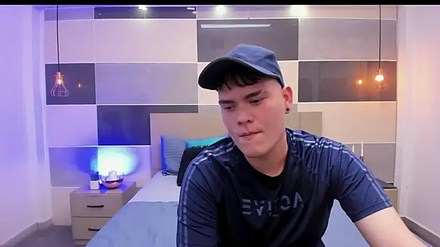 Alexei lux online show from 04-27-26, 07:56