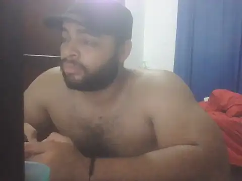 Snapshot of Bearmachin chatting on 05-09-26, 05:45 Bearmachin online show from 05-09-26, 05:45