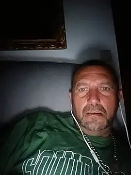 Frank20cmdura online show from 05-23-26, 01:22