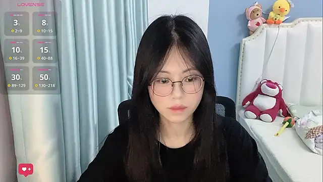 Luna-666 online show from 05-25-26, 02:12