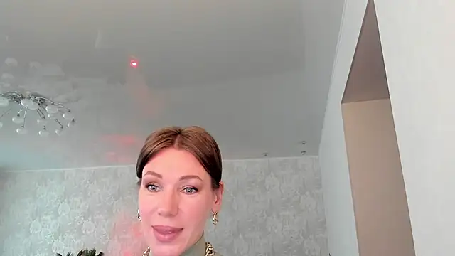 Snapshot of miababemi09 chatting on 05-12-26, 04:20 miababemi09 online show from 05-12-26, 04:20
