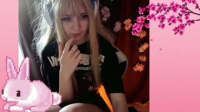 Snapshot of AmmiRinn chatting on 06-09-26, 01:12 AmmiRinn online show from 06-09-26, 01:12