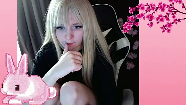 Snapshot of AmmiRinn chatting on 06-12-26, 10:47 AmmiRinn online show from 06-12-26, 10:47