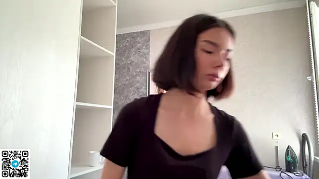 Snapshot of MarylnMonnier chatting on 05-30-26, 08:11 MarylnMonnier online show from 05-30-26, 08:11
