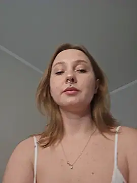 Snapshot of ooopsitscandy chatting on 06-01-26, 03:03 ooopsitscandy online show from 06-01-26, 03:03