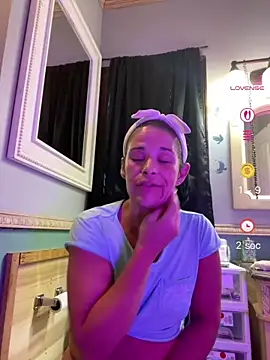 Vanessa Valentine online show from 06-30-26, 01:56