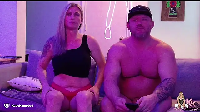 KatieKampbell online show from 04-28-26, 02:21