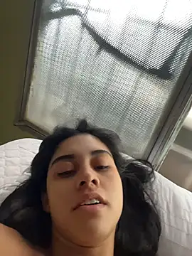 mia moonna online show from 05-22-26, 12:00