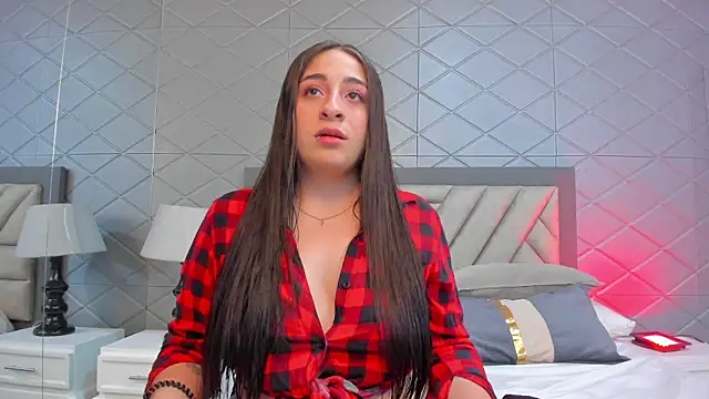 CharyLin online show from 05-13-26, 03:26