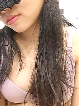 Snapshot of silkyhairs chatting on 06-03-26, 06:38 silkyhairs online show from 06-03-26, 06:38
