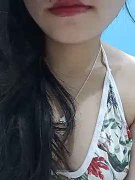Snapshot of silkyhairs chatting on 06-26-26, 12:48 silkyhairs online show from 06-26-26, 12:48