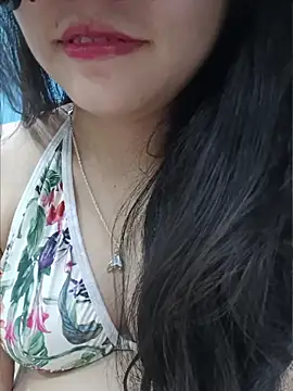 Snapshot of silkyhairs chatting on 07-01-26, 05:45 silkyhairs online show from 07-01-26, 05:45