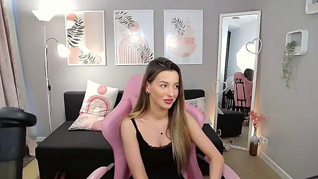 ZarinaGloss online show from 05-05-26, 12:46