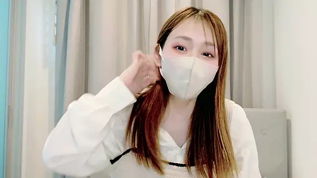momoka  o0 online show from 05-11-26, 05:02