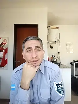Alejandro83bsf online show from 07-06-26, 03:03