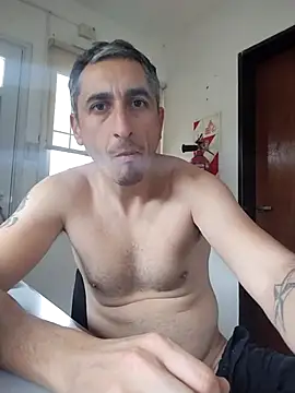 Alejandro83bsf online show from 07-11-26, 06:21