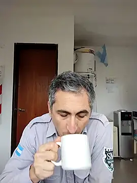 Alejandro83bsf online show from 07-31-26, 08:19