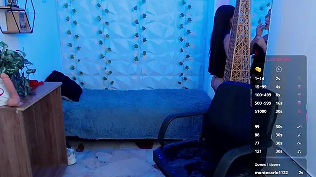 Lana Fiore online show from 06-06-26, 04:33