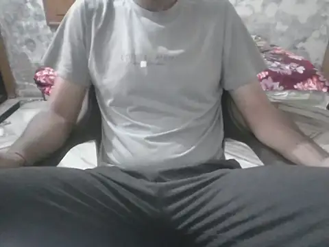 Lovetoearnsome online show from 04-29-26, 01:43