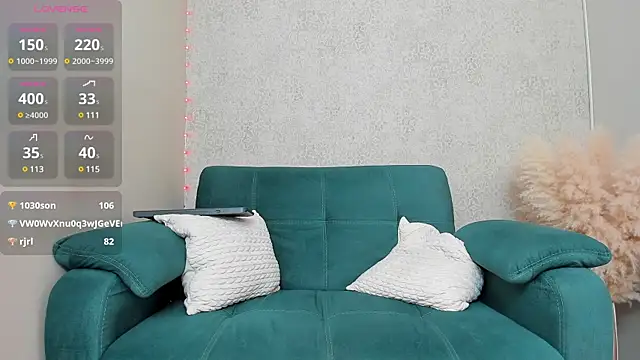 Snapshot of paolarey chatting on 01-14-25, 05:19 paolarey online show from 01-14-25, 05:19