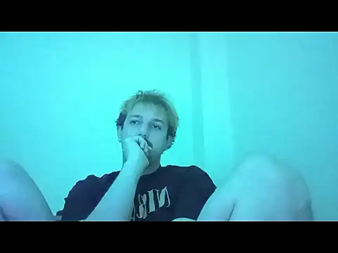 Snapshot of iammos_teen chatting on 05-02-26, 01:32 iammos teen online show from 05-02-26, 01:32