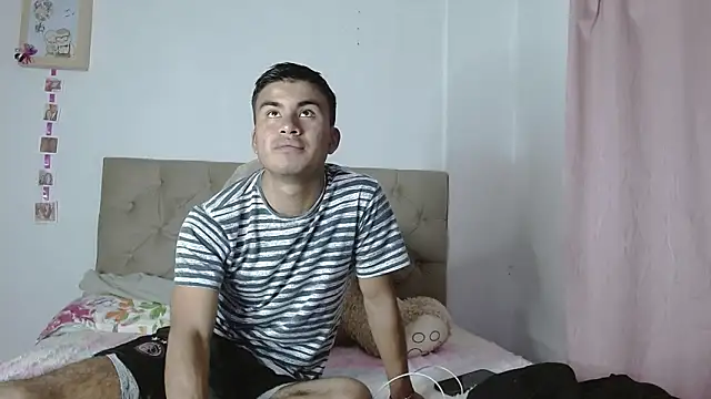 hotlatinduo online show from 06-19-26, 12:37