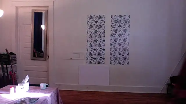AnnywnBelle online show from 05-03-26, 10:05