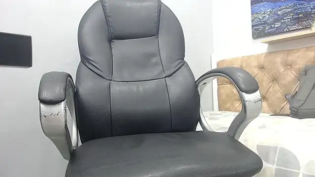 Ethanx18  online show from 05-12-26, 03:47