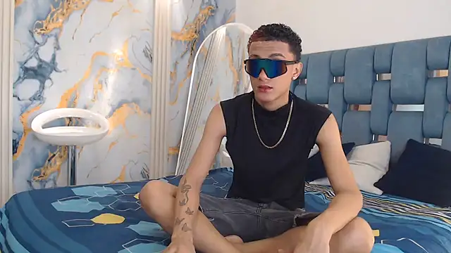 KING BOYS2026 online show from 05-29-26, 01:36