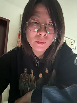 yeye 023 online show from 05-02-26, 07:35