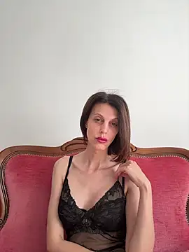 EliseAfterDark online show from 04-29-26, 08:07