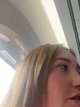 Mrsthicktorious8 online show from 04-28-26, 12:43