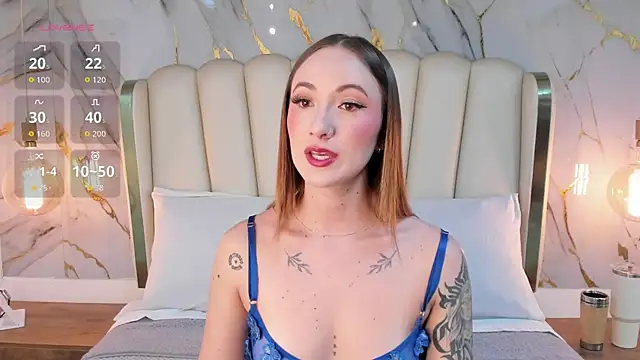 Snapshot of Hannah_Lane chatting on 07-17-26, 12:23 Hannah Lane online show from 07-17-26, 12:23