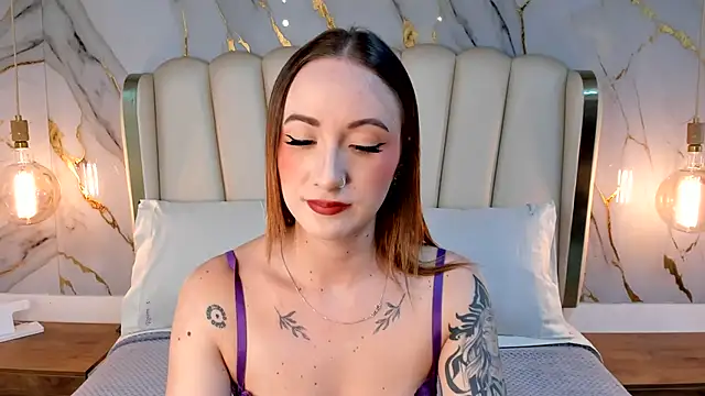 Snapshot of Hannah_Lane chatting on 08-03-26, 12:21 Hannah Lane online show from 08-03-26, 12:21