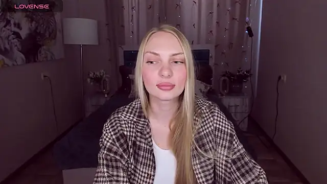 NancyGlamour online show from 05-16-26, 10:36