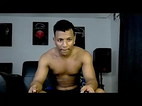 Snapshot of Ian_Arcia chatting on 05-08-26, 05:02 Ian Arcia online show from 05-08-26, 05:02
